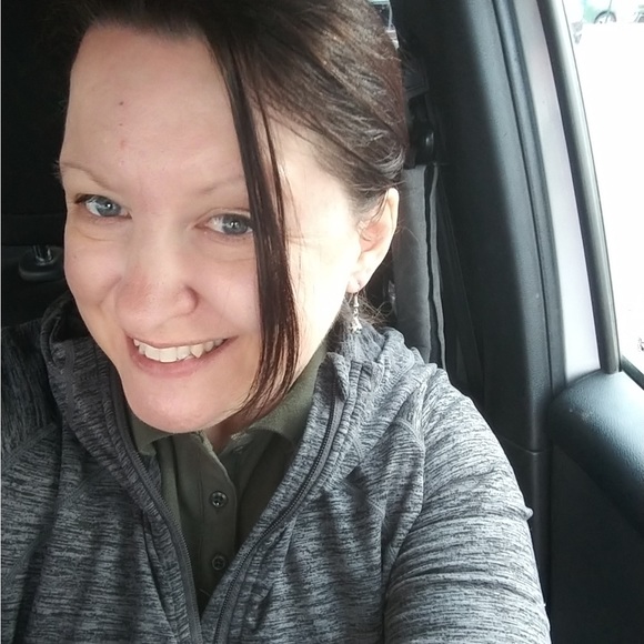 Meet your Posher, Jessica - Picture 6 of 8